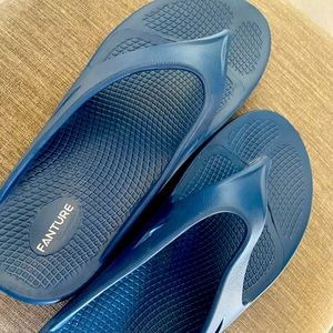 FANTURE WOMEN’S RECOVERY FLIP FLOP